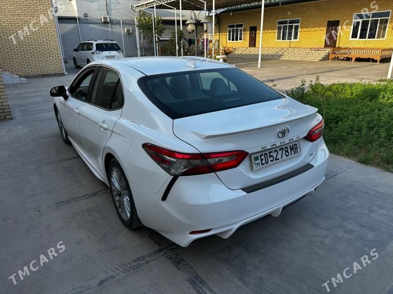 Toyota Camry 2019 - 280 000 TMT - Мары - img 3