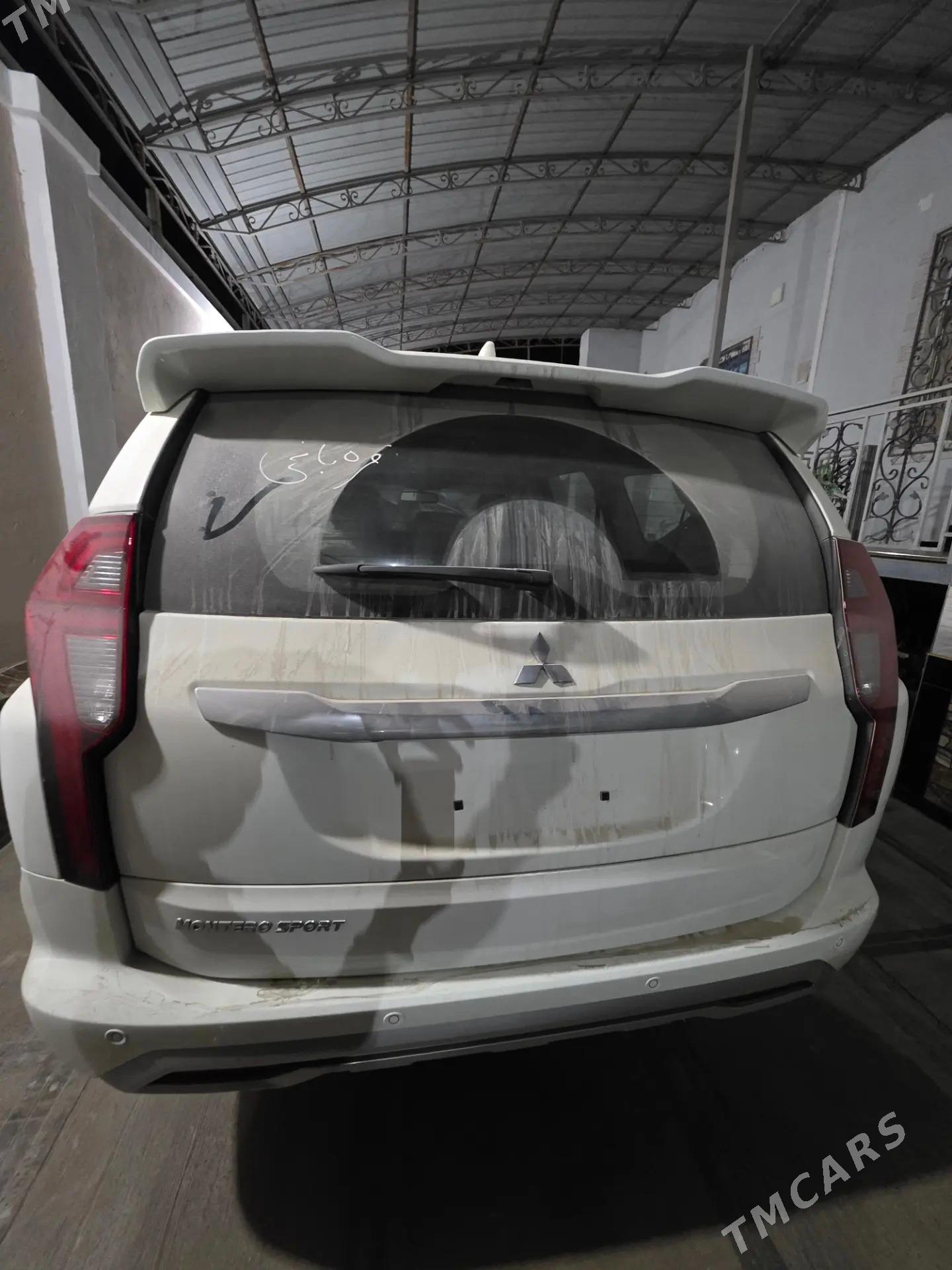 Mitsubishi Montero Sport 2023 - 550 000 TMT - Туркменабат - img 4