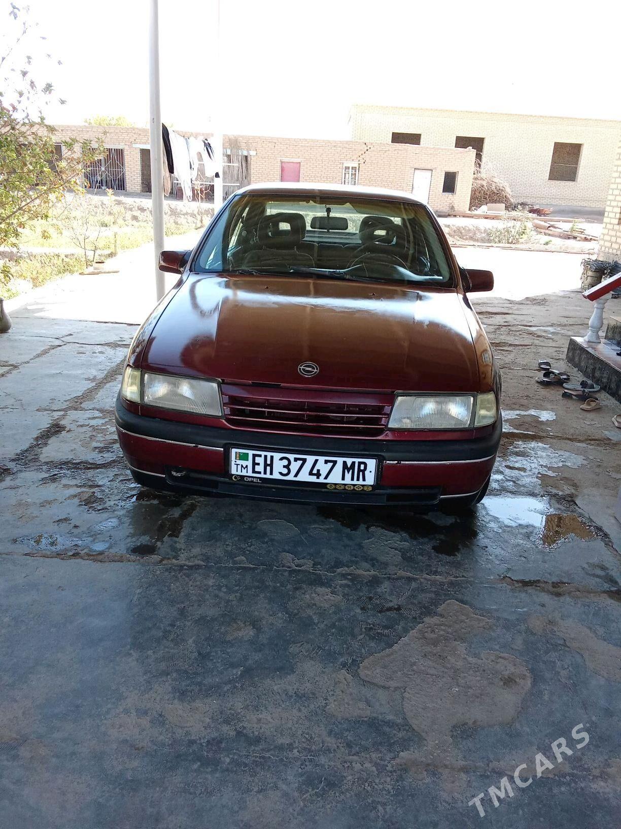 Opel Vectra 1992 - 25 000 TMT - Mary - img 3