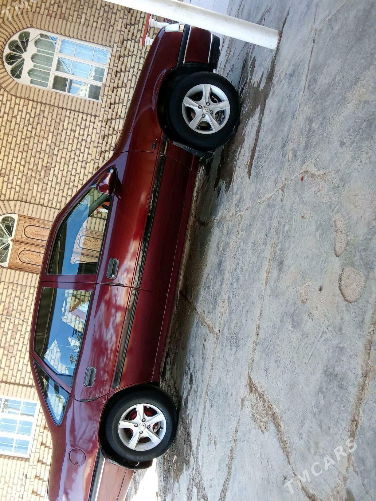 Opel Vectra 1992 - 25 000 TMT - Mary - img 4