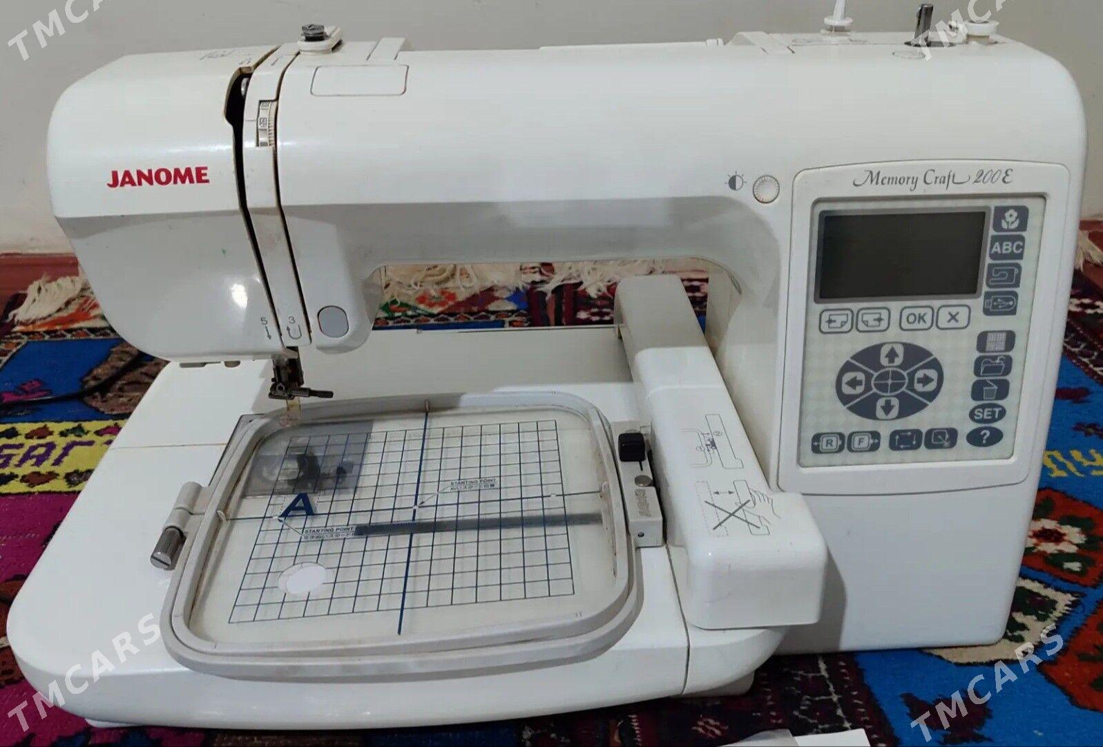 Janome 200 e - Mary - img 2
