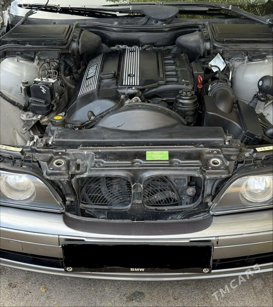 BMW E39 2003 - 110 000 TMT - Балканабат - img 6