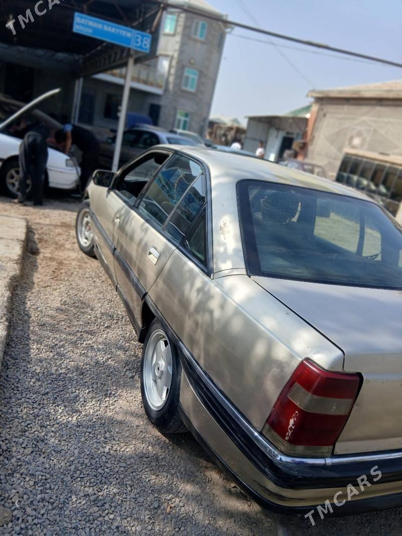 Opel Omega 1992 - 18 000 TMT - Mary - img 1