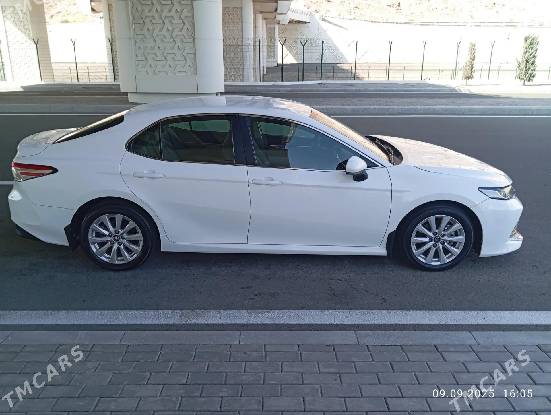 Toyota Camry 2018 - 295 000 TMT - Ашхабад - img 2