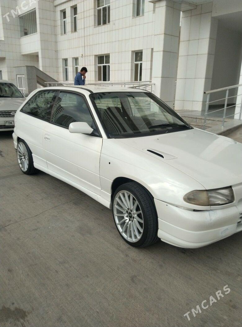 Opel Astra 1992 - 30 000 TMT - Parahat 5 - img 2