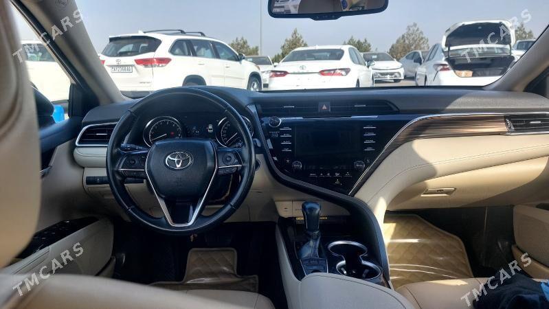 Toyota Camry 2018 - 445 000 TMT - Тязе заман - img 6