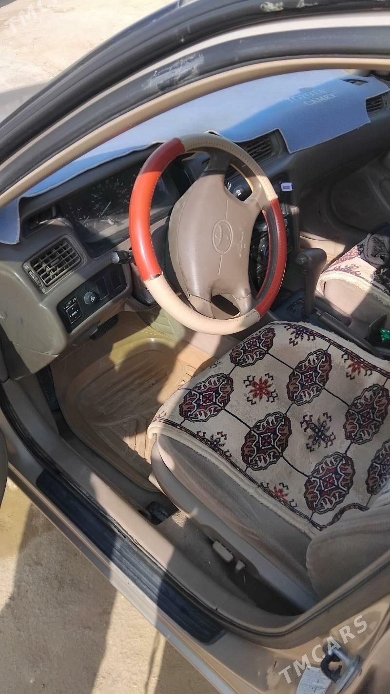 Toyota Camry 1999 - 120 000 TMT - Эсенгулы - img 5