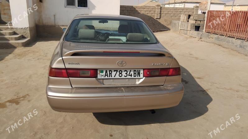 Toyota Camry 1999 - 120 000 TMT - Эсенгулы - img 4