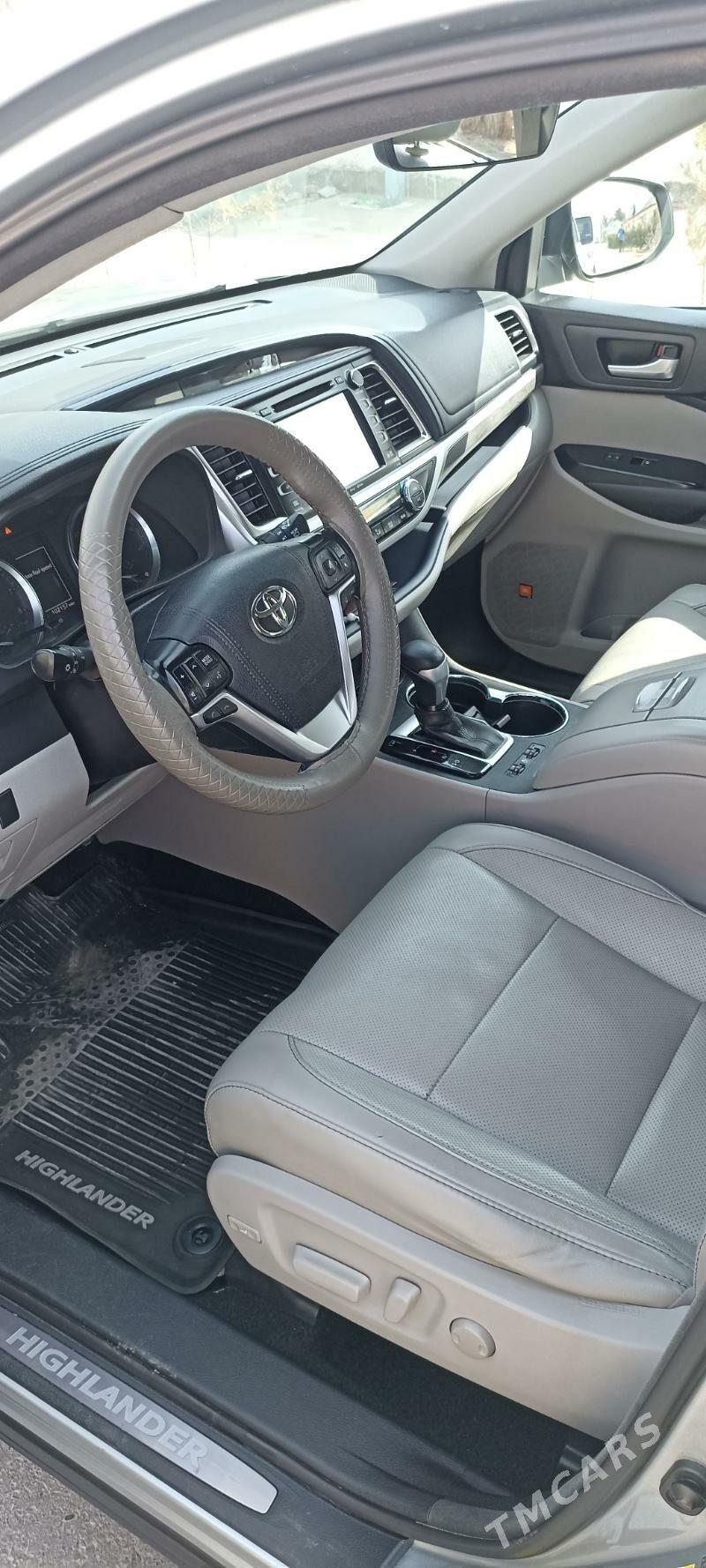 Toyota Highlander 2017 - 410 000 TMT - Ашхабад - img 5