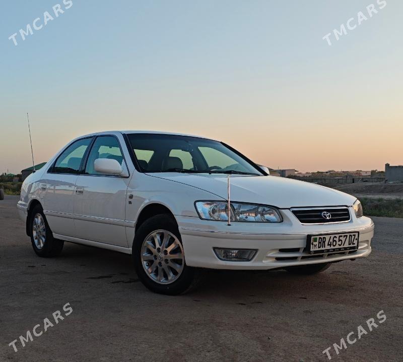 Toyota Camry 2001 - 180 000 TMT - Şabat etr. - img 1