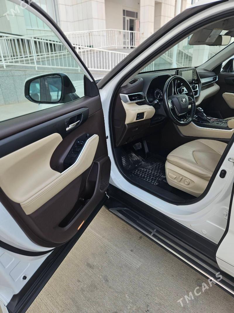 Toyota Highlander 2020 - 650 000 TMT - Aşgabat - img 9