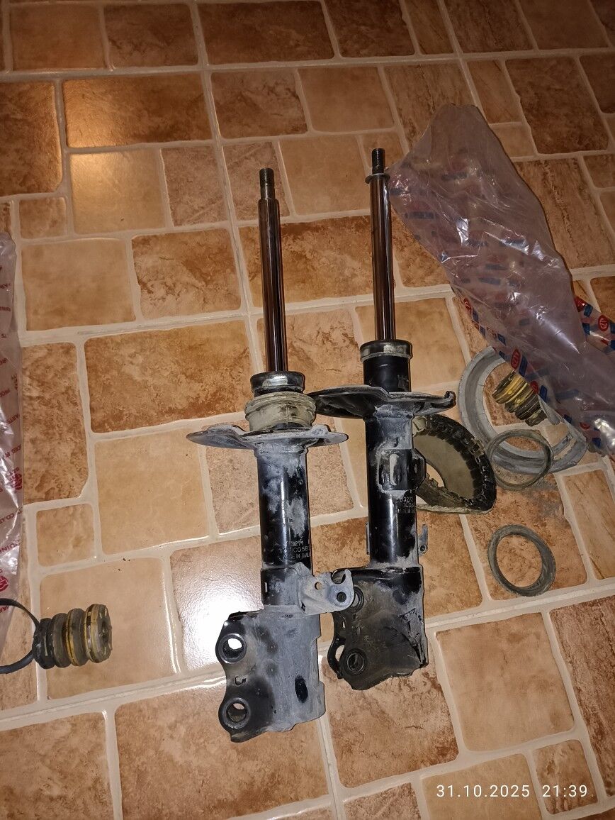 amortizator korolla 700 TMT - Балканабат - img 1