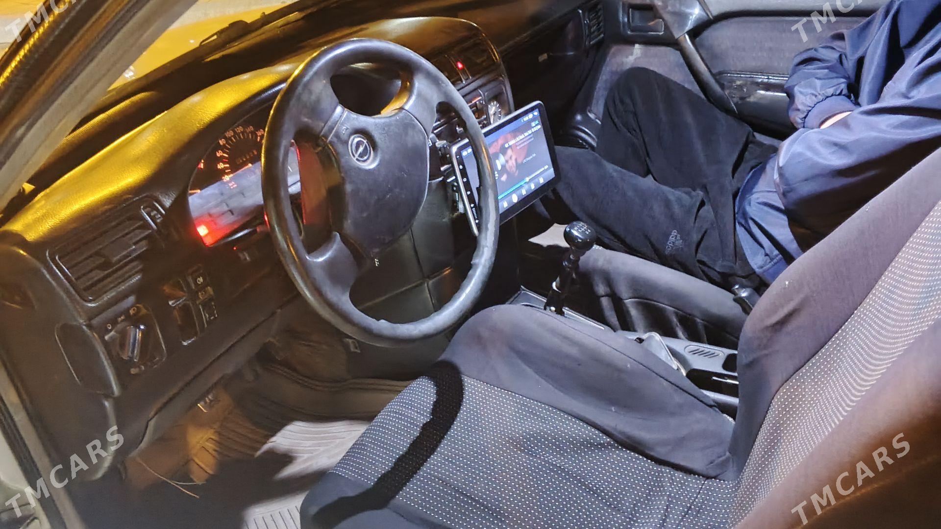 Opel Vectra 1989 - 35 000 TMT - Türkmenabat - img 4