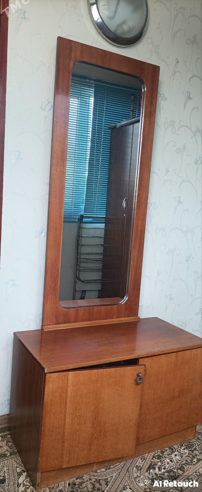 трюмо - Балканабат - img 1