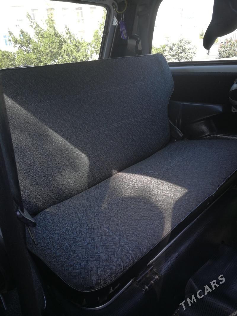 Lada Niva 2008 - 90 000 TMT - Türkmenbaşy - img 9