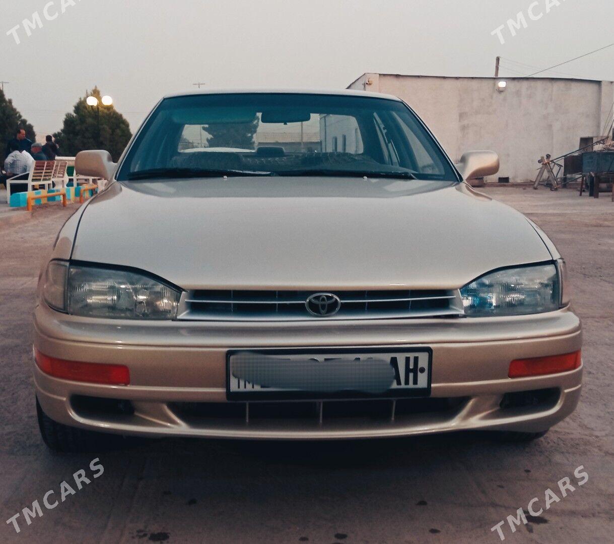 Toyota Camry 1994 - 85 000 TMT - Теджен - img 2
