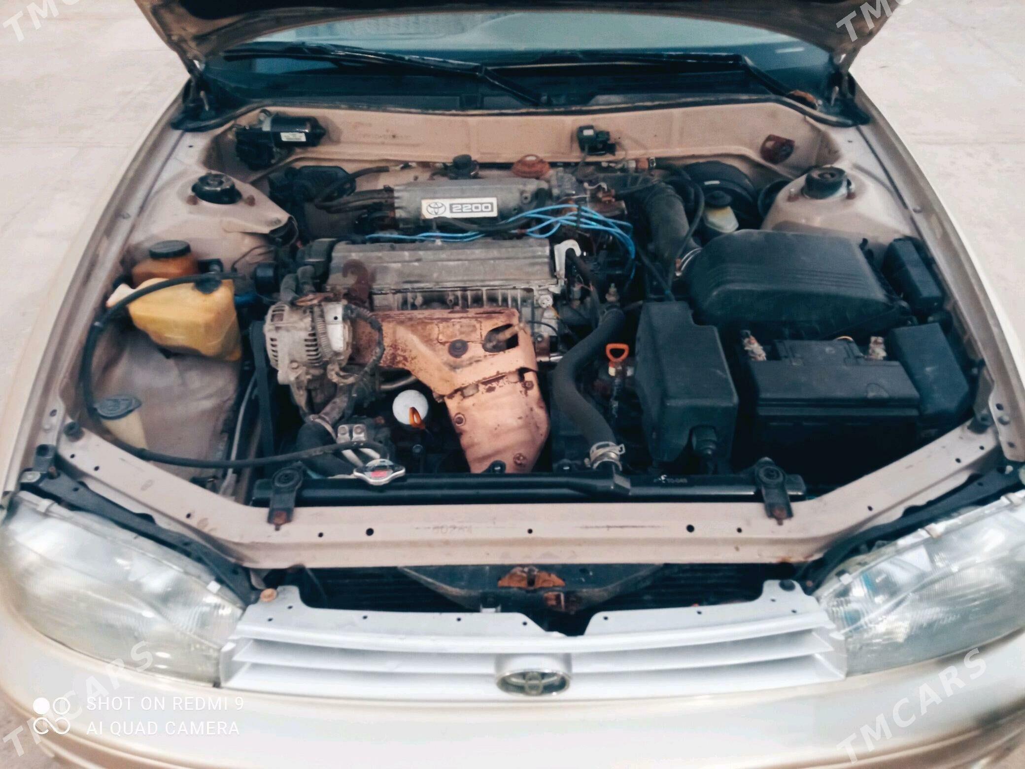 Toyota Camry 1994 - 85 000 TMT - Теджен - img 8