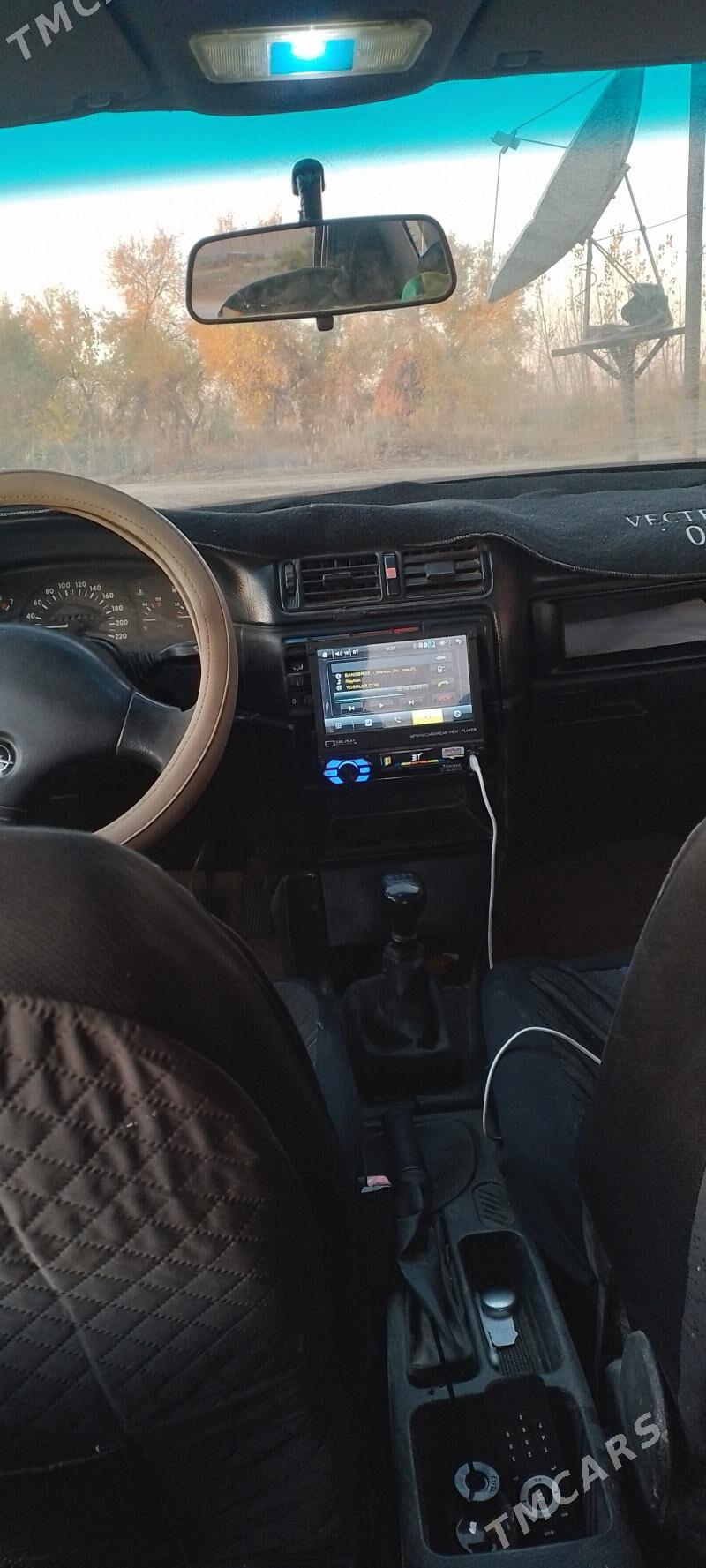 Opel Vectra 1991 - 40 000 TMT - Gubadag - img 4