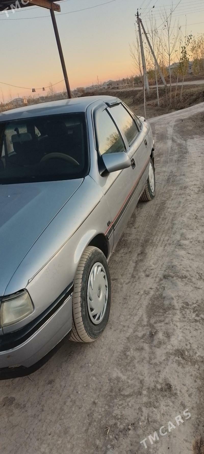 Opel Vectra 1991 - 40 000 TMT - Gubadag - img 5