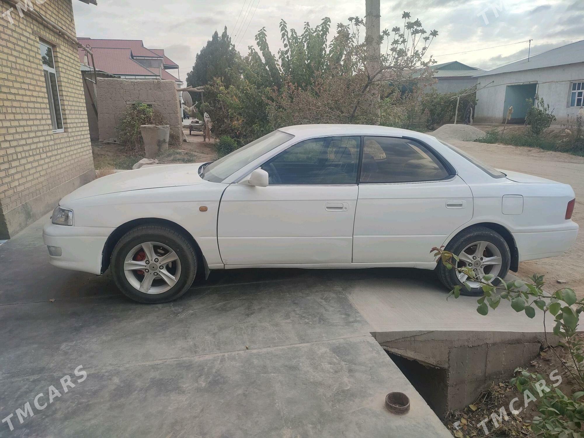 Toyota Vista 1995 - 50 000 TMT - Türkmenabat - img 3