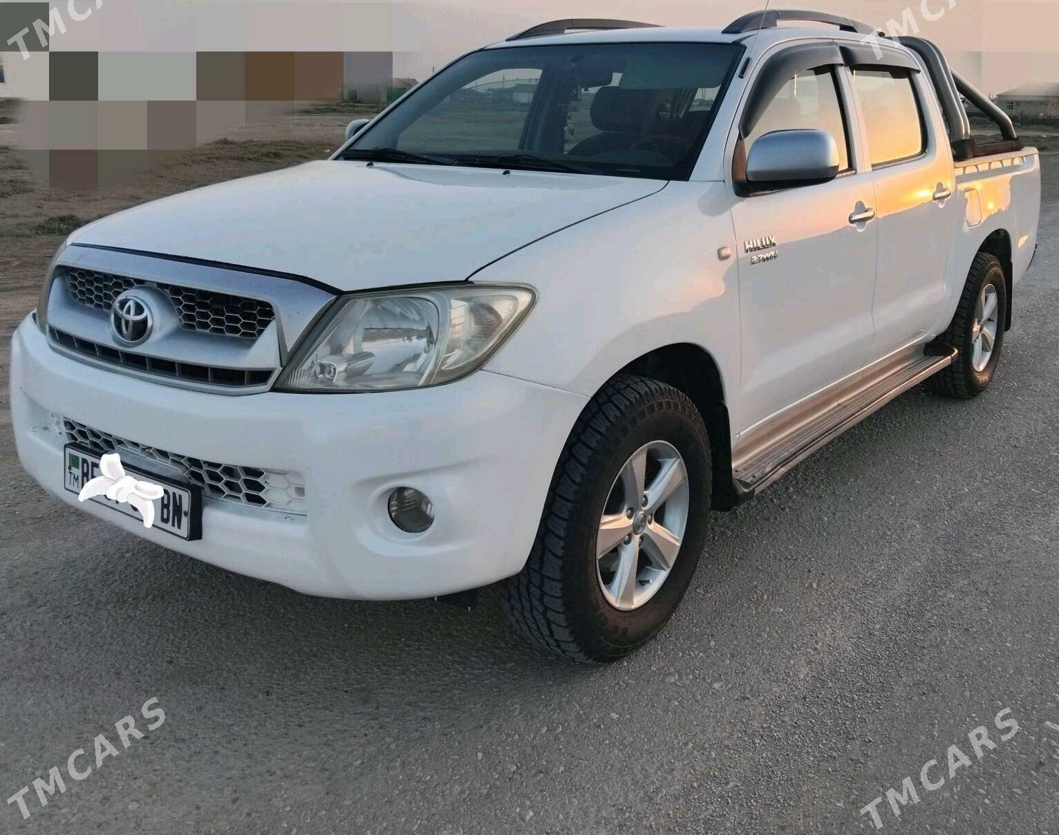 Toyota Hilux 2008 - 207 000 TMT - Balkanabat - img 5