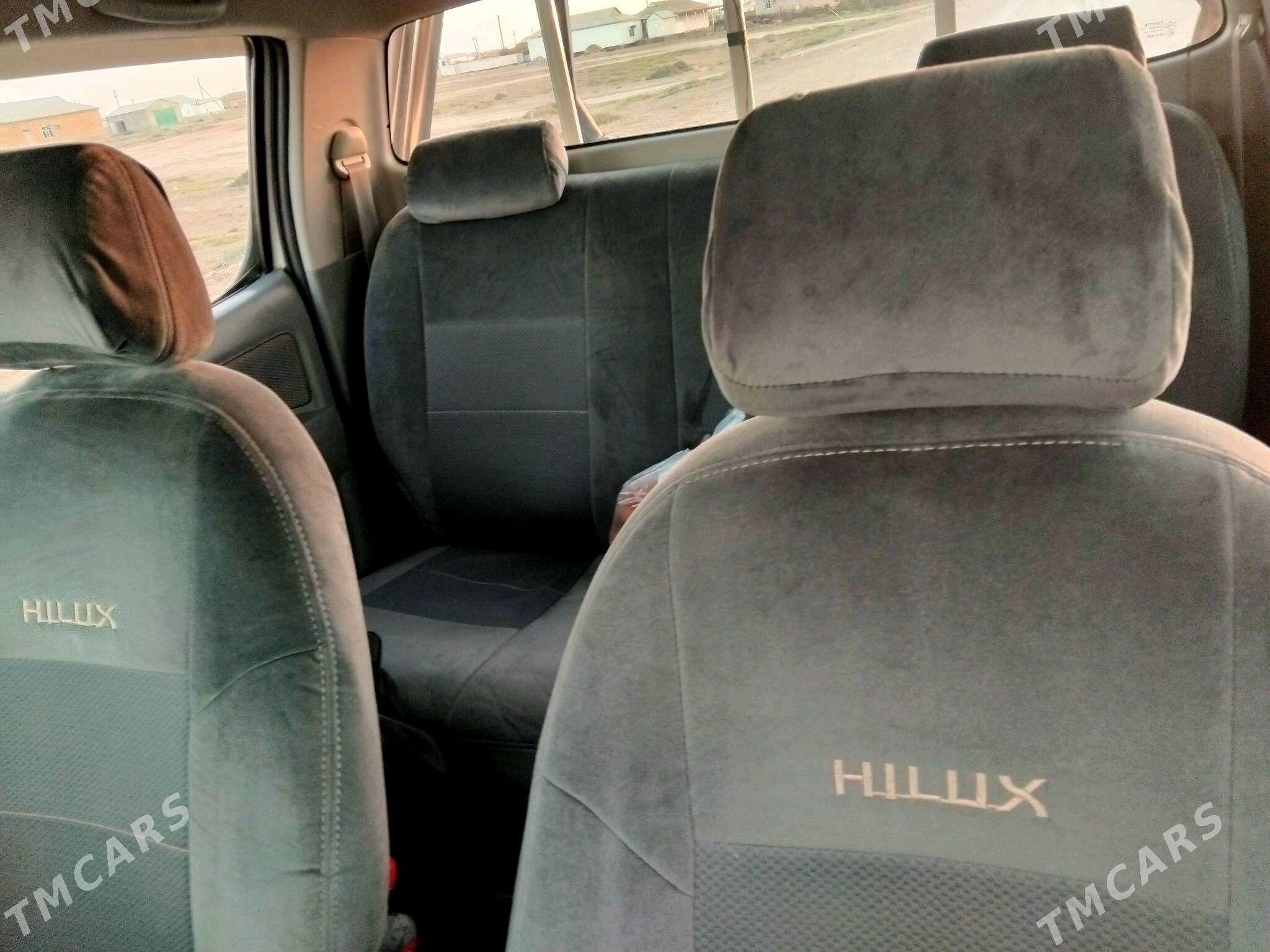 Toyota Hilux 2008 - 207 000 TMT - Balkanabat - img 9