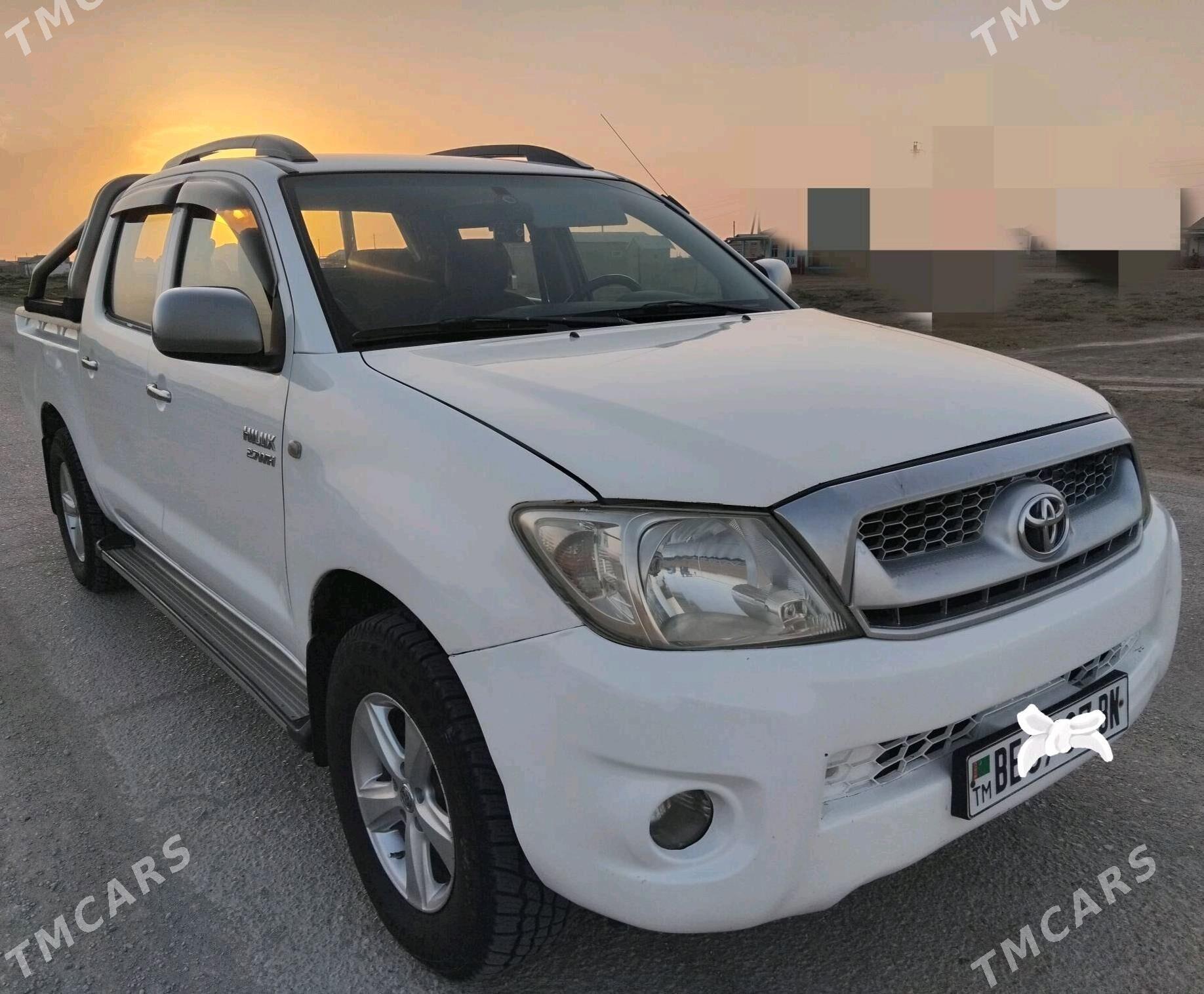 Toyota Hilux 2008 - 207 000 TMT - Balkanabat - img 2