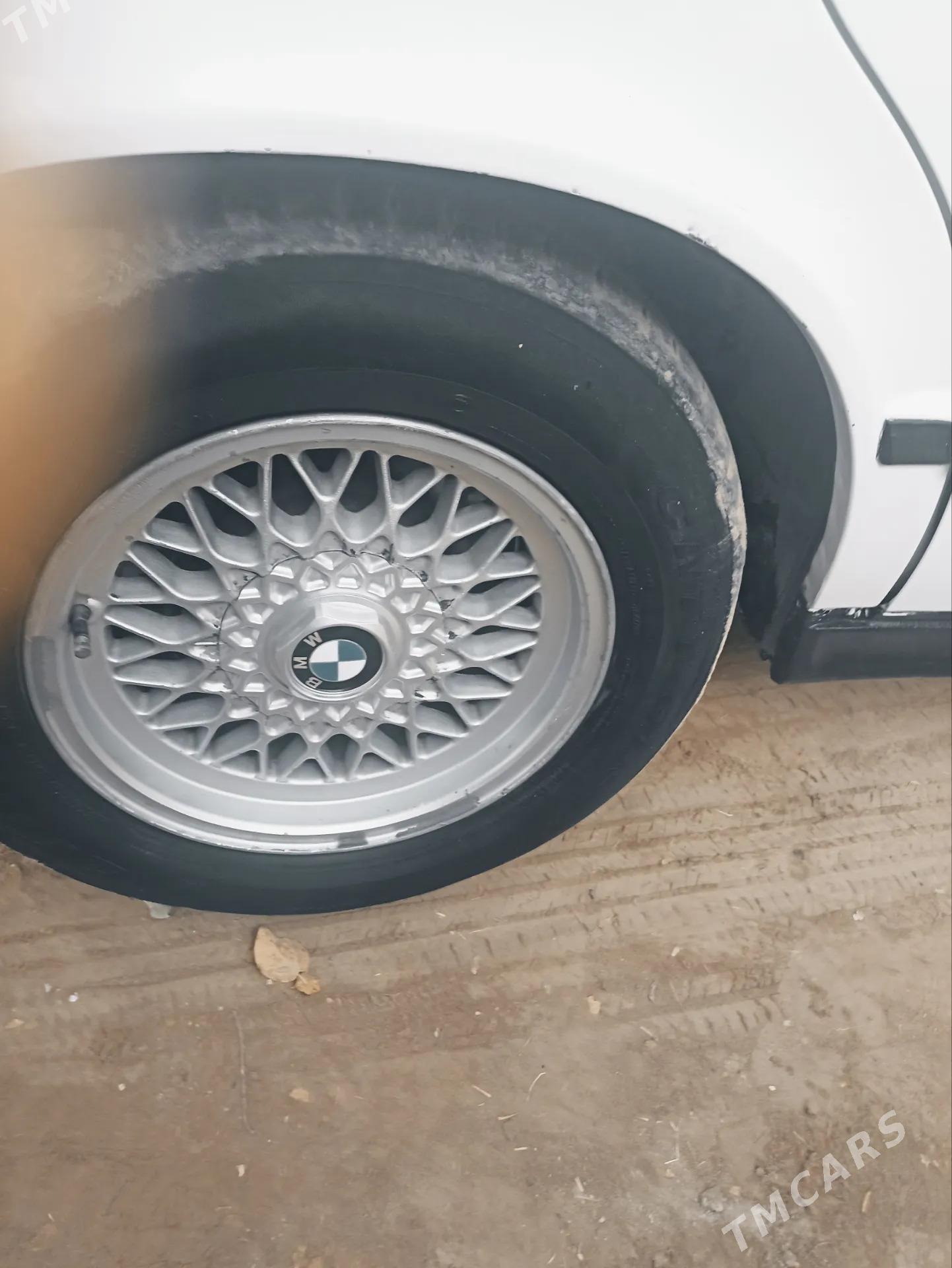 BMW 535 1992 - 50 000 TMT - Саят - img 6