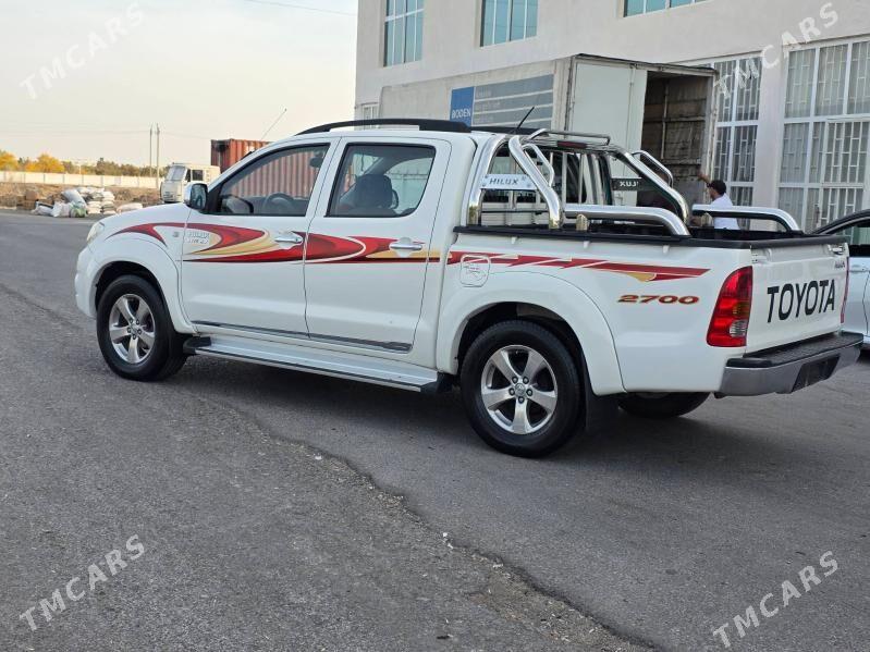 Toyota Hilux 2010 - 305 000 TMT - Туркменабат - img 4