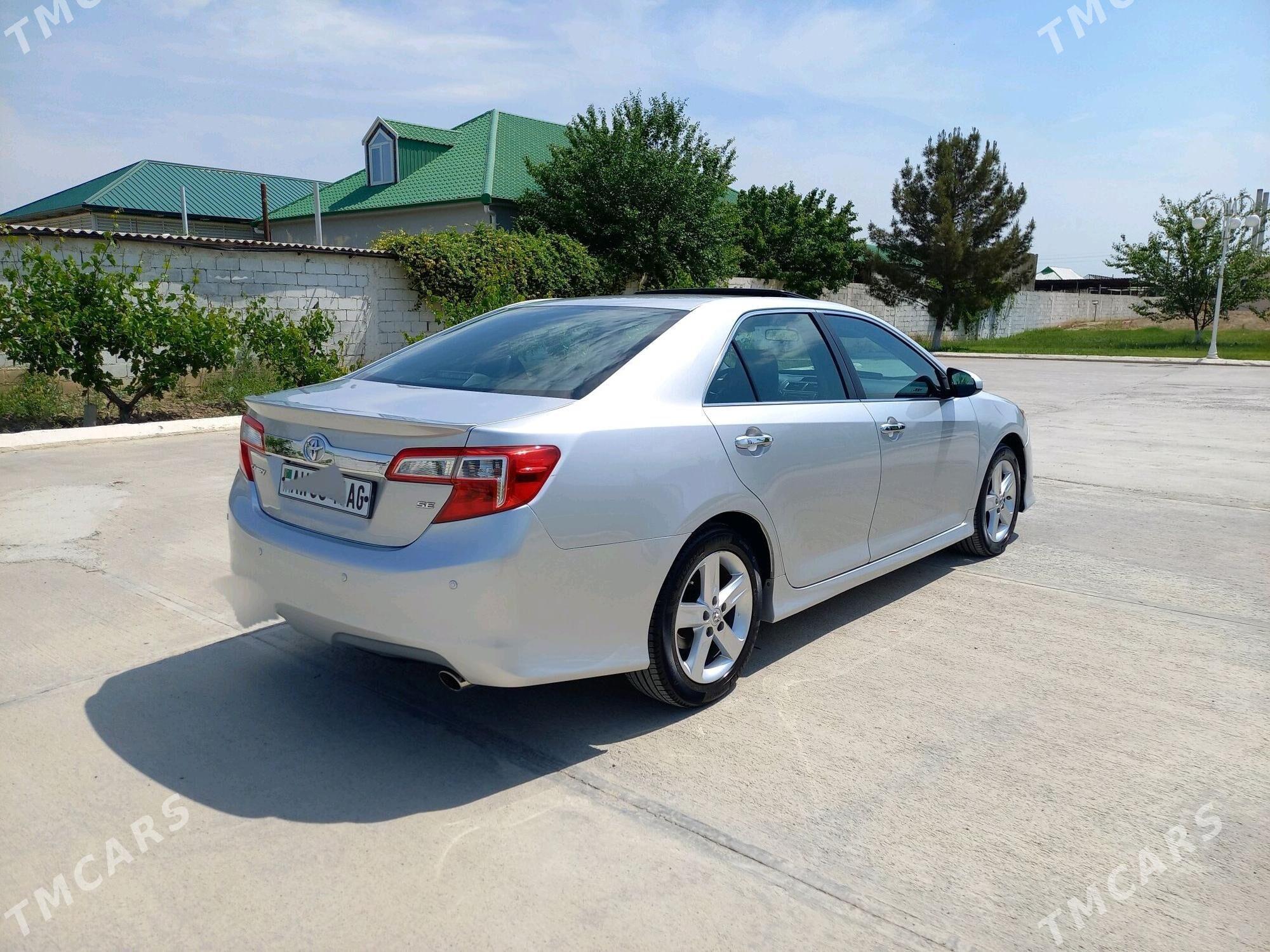 Toyota Camry 2012 - 234 000 TMT - Ашхабад - img 4