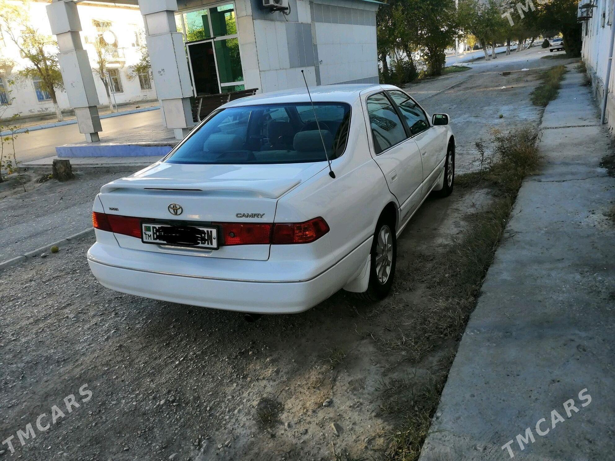 Toyota Camry 1999 - 133 000 TMT - Balkanabat - img 3