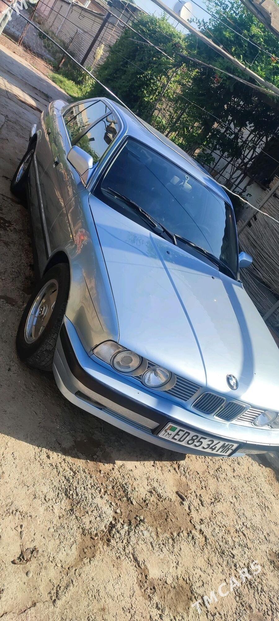 BMW 520 1990 - 70 000 TMT - Мары - img 9