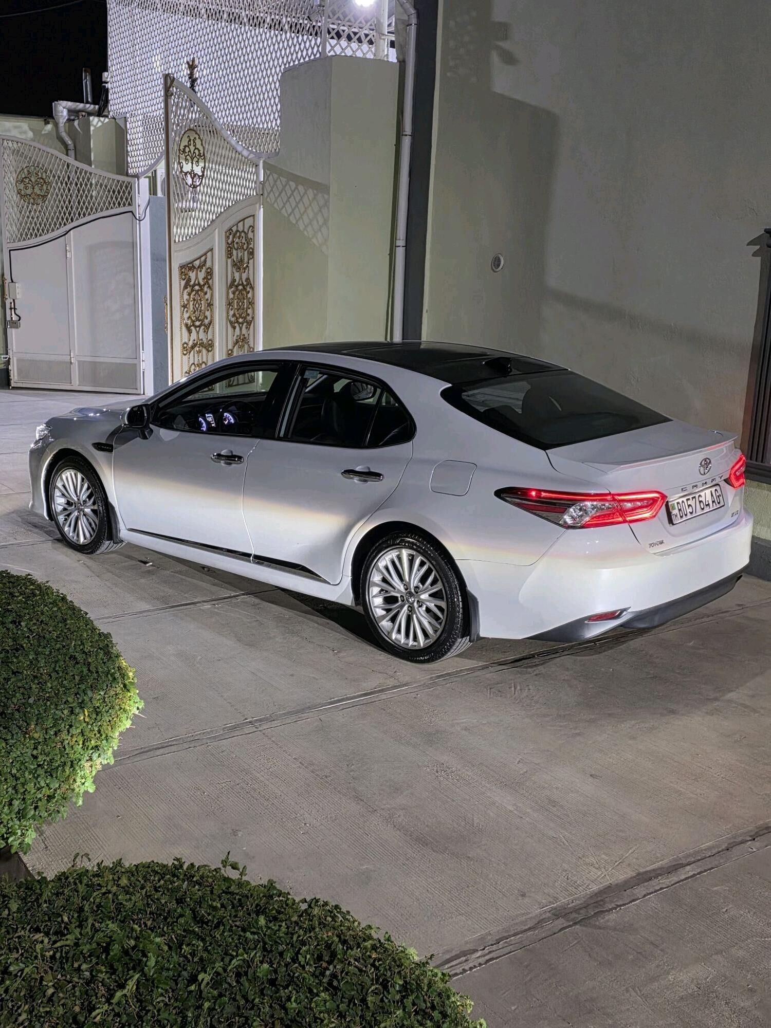 Toyota Camry 2018 - 365 000 TMT - Ашхабад - img 4