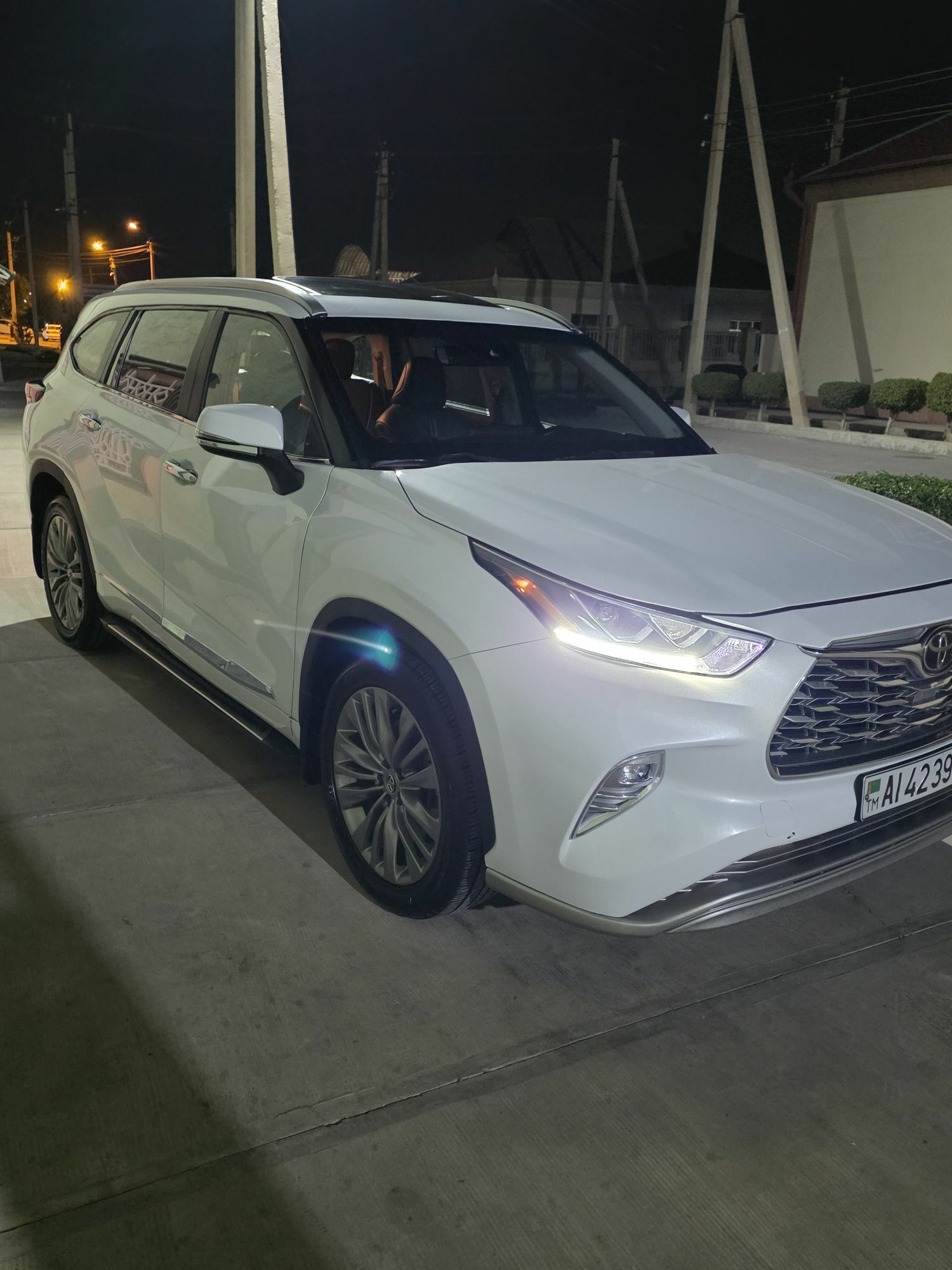 Toyota Highlander 2021 - 540 000 TMT - Ашхабад - img 6