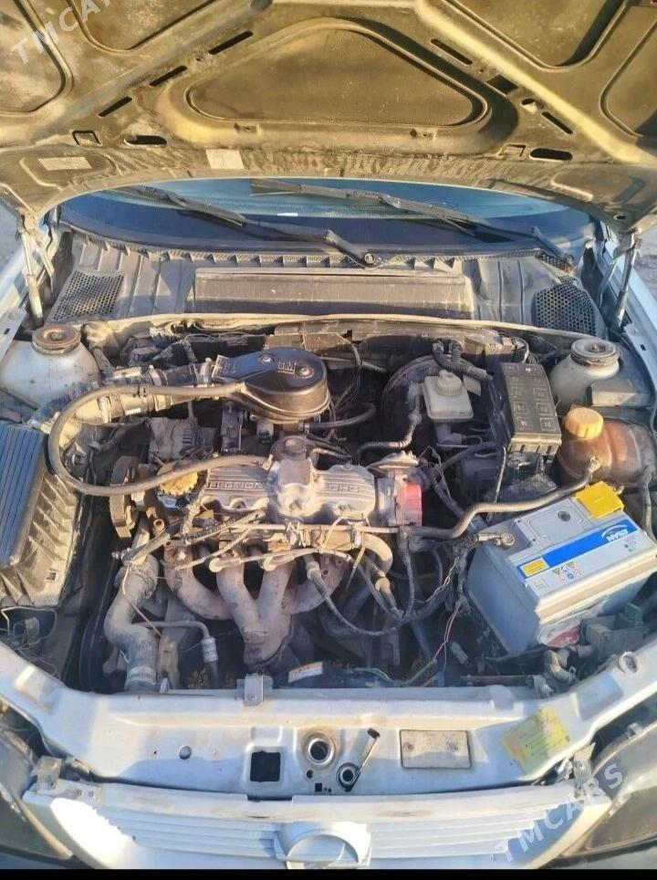 Opel Vectra 1997 - 42 000 TMT - Mary - img 4