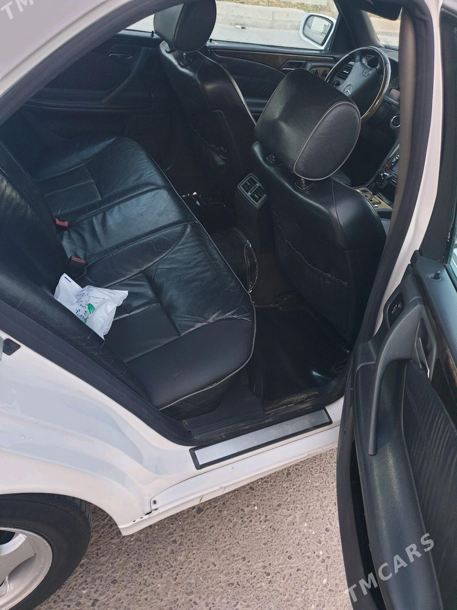 Mercedes-Benz E430 2000 - 98 000 TMT - Aşgabat - img 5