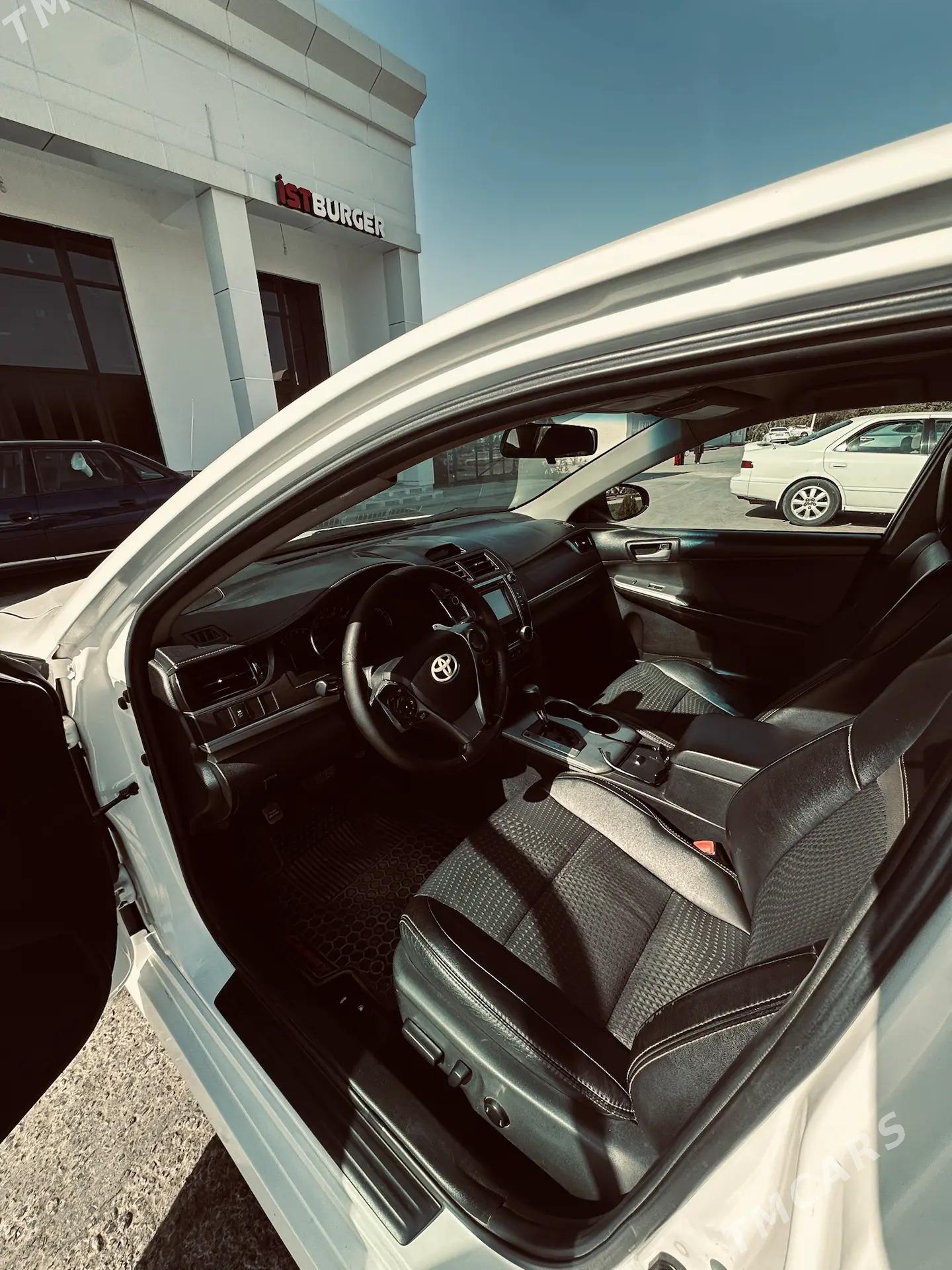 Toyota Camry 2012 - 220 000 TMT - Туркменабат - img 5