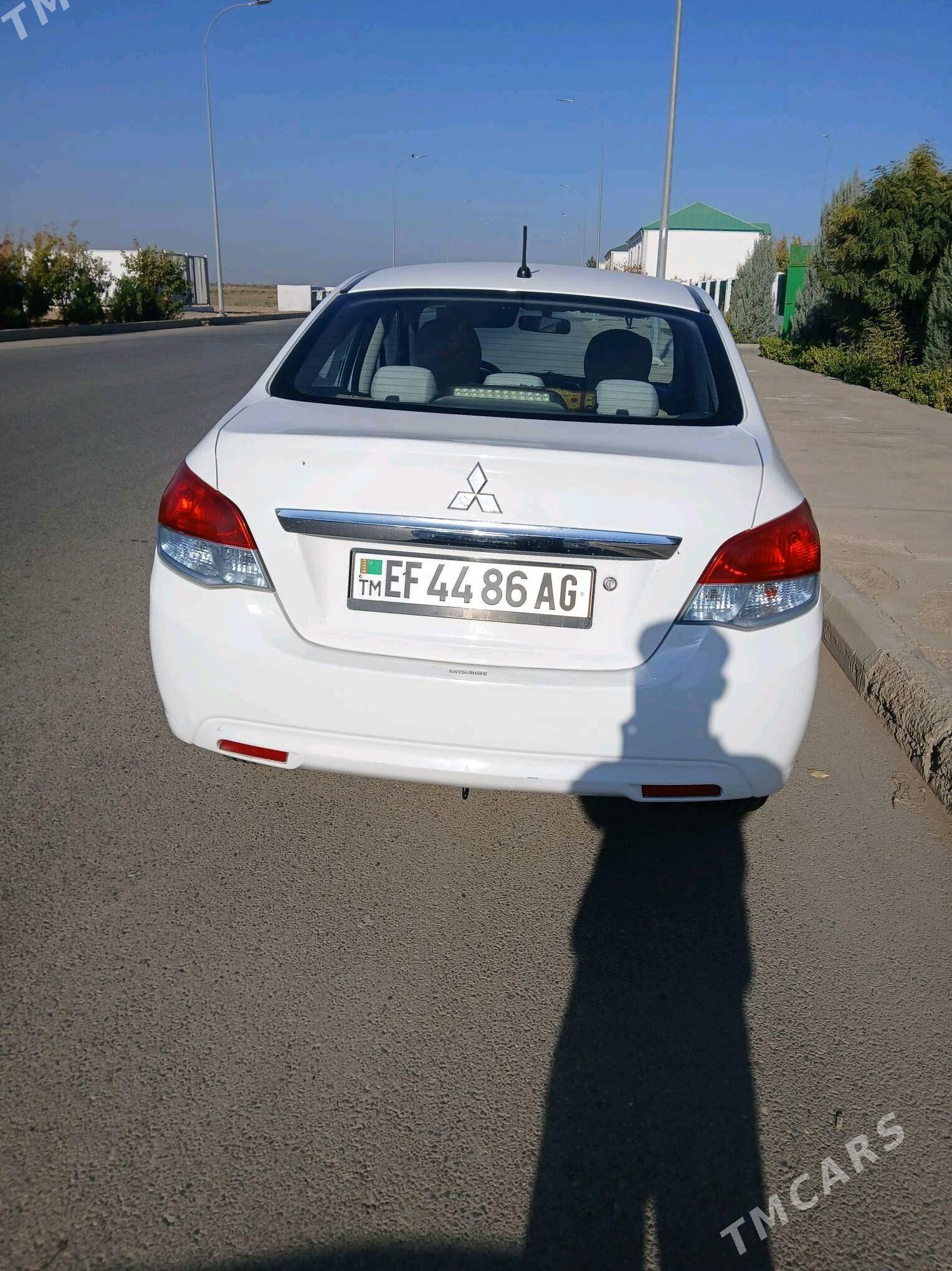 Mitsubishi Lancer 2013 - 107 000 TMT - Ашхабад - img 1