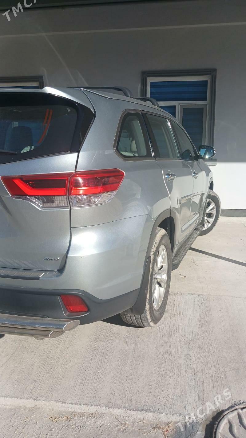 Toyota Highlander 2019 - 400 000 TMT - Туркменабат - img 1