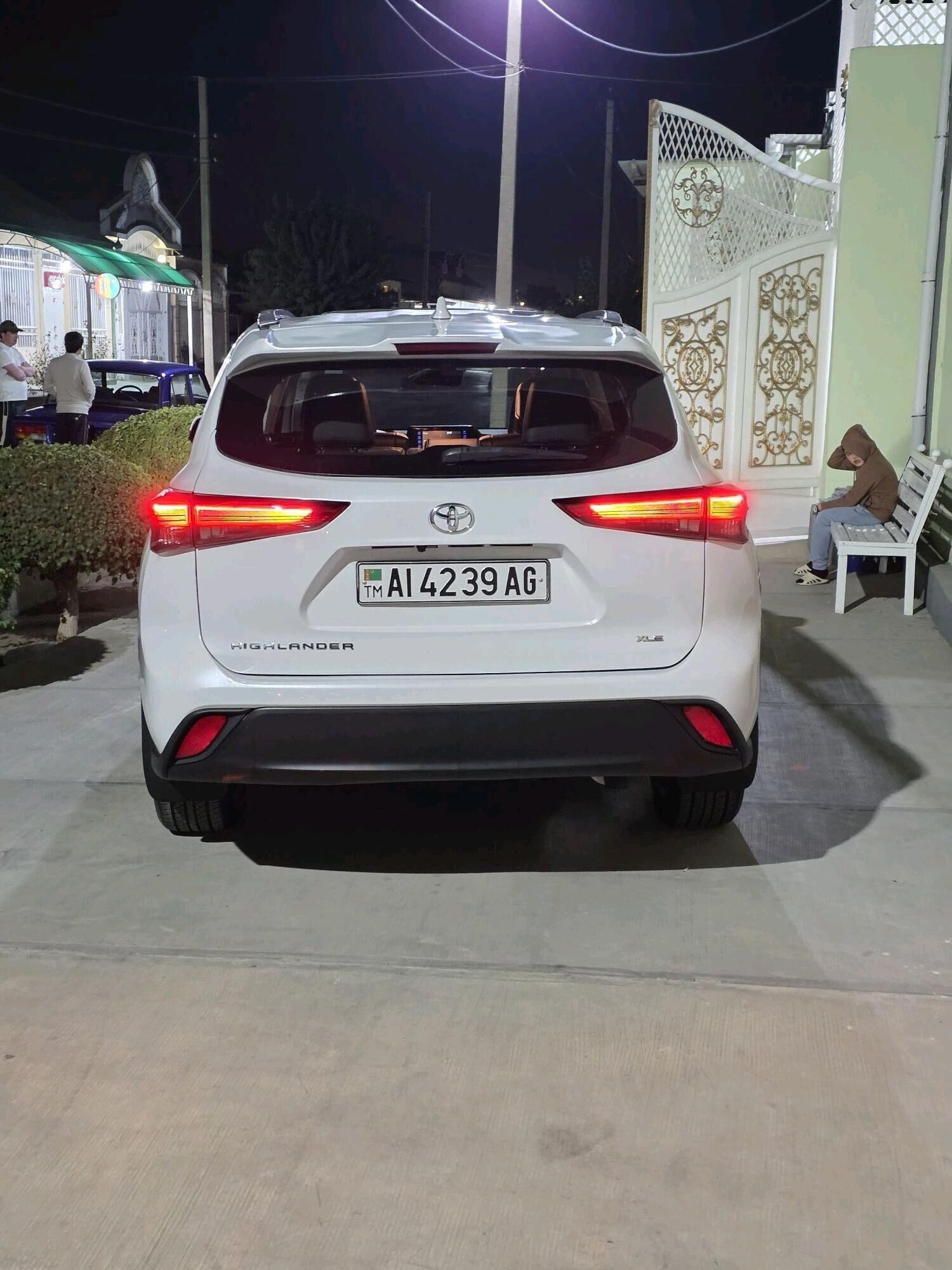 Toyota Highlander 2021 - 540 000 TMT - Ашхабад - img 9