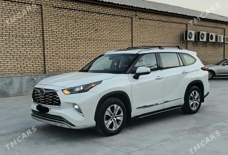 Toyota Highlander 2022 - 525 000 TMT - Мары - img 4