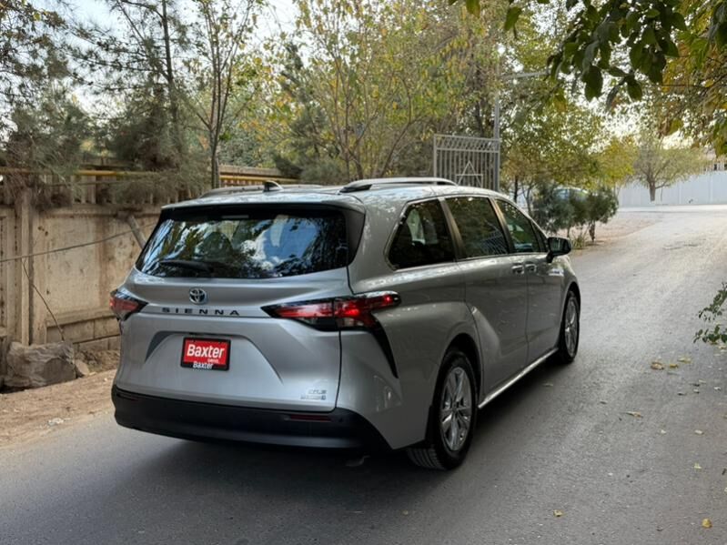 Toyota Sienna 2022 - 530 000 TMT - Мары - img 6