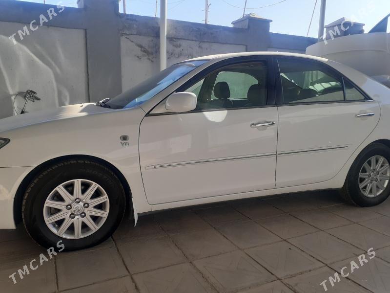 Toyota Camry 2005 - 215 000 TMT - Baýramaly - img 3