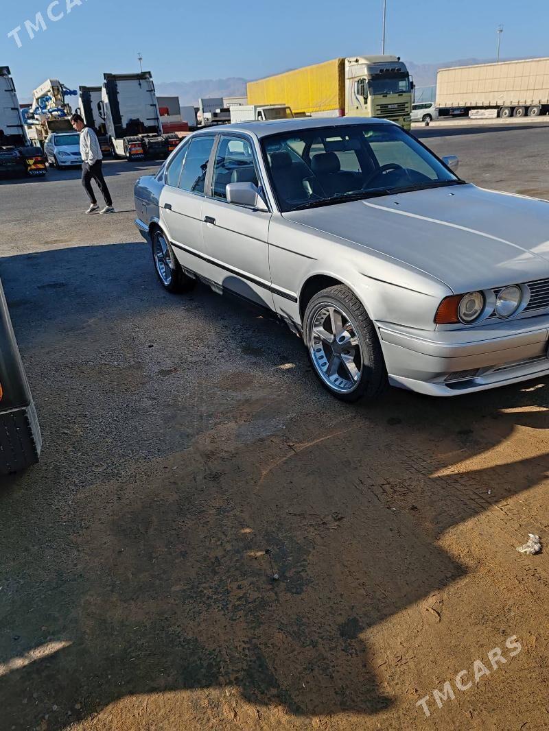 BMW 525 1992 - 65 000 TMT - Ak bugdaý etraby - img 2