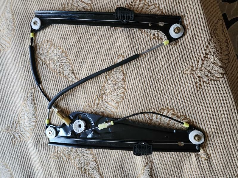 стеклоподьек Бмв e65-66 водите 1 000 TMT - Aşgabat - img 2