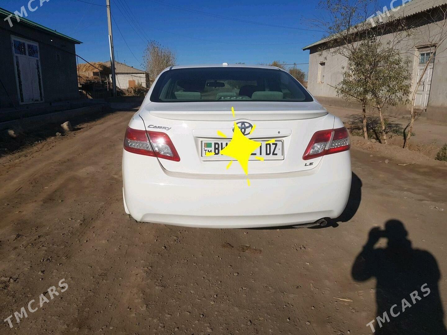 Toyota Camry 2010 - 219 000 TMT - Болдумсаз - img 2