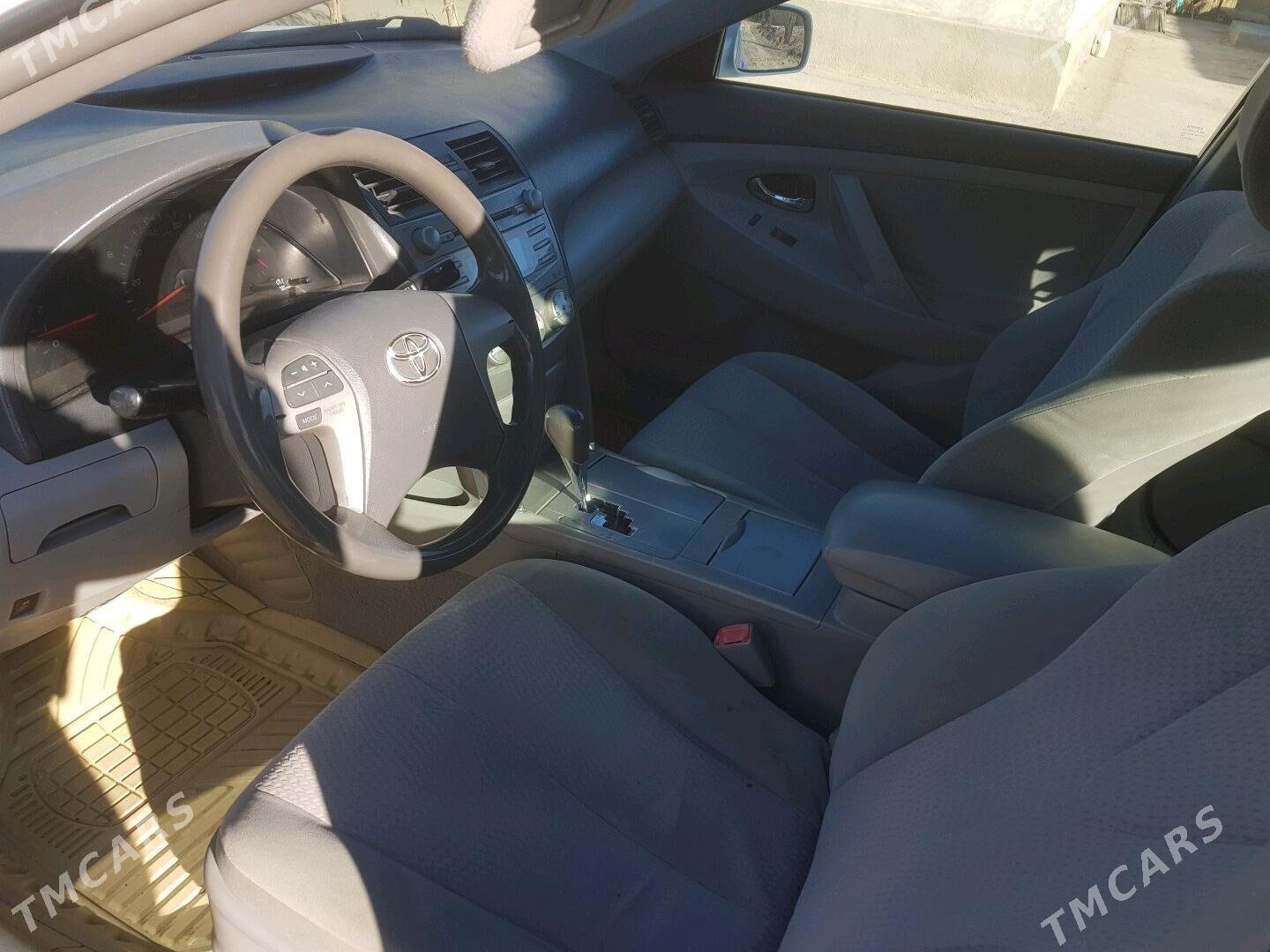 Toyota Camry 2010 - 219 000 TMT - Болдумсаз - img 6