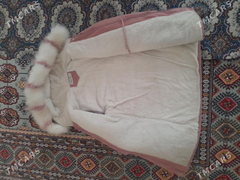 gyz plac kurtga - Büzmeýin - img 2