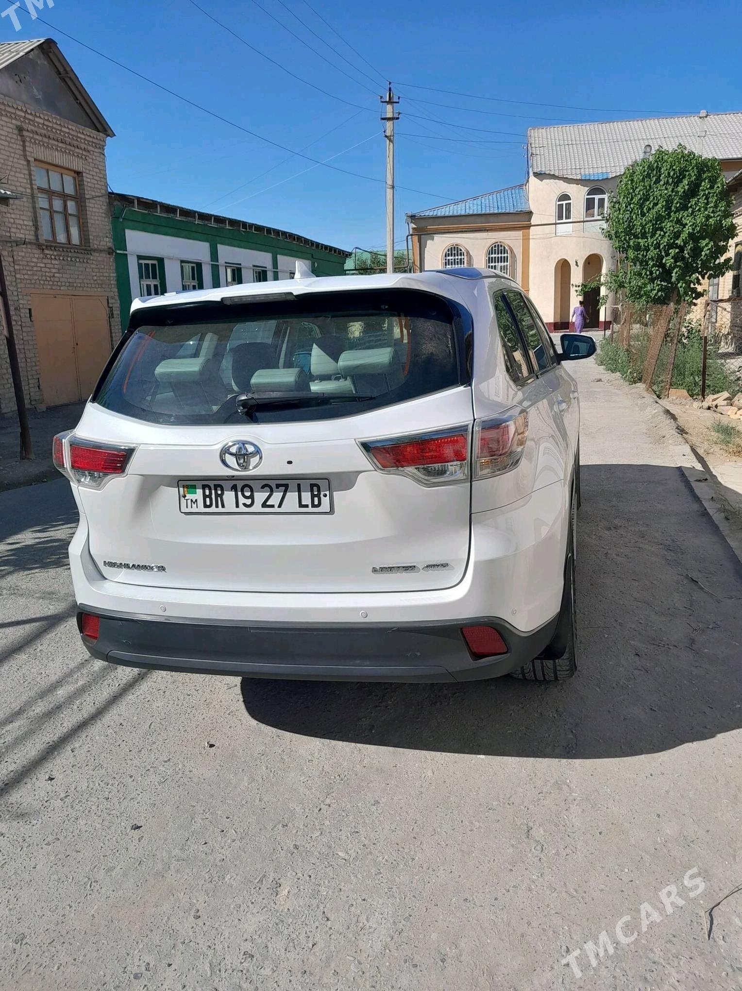 Toyota Highlander 2016 - 440 000 TMT - Туркменабат - img 2