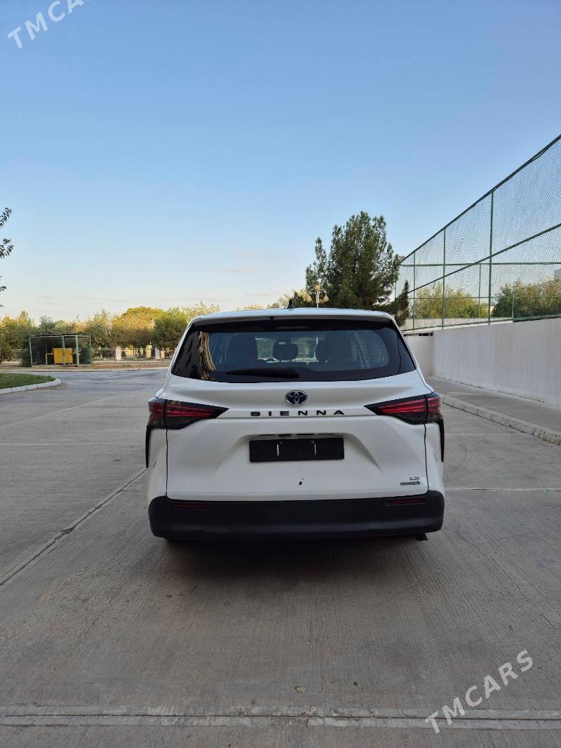 Toyota Sienna 2021 - 460 000 TMT - Ашхабад - img 4